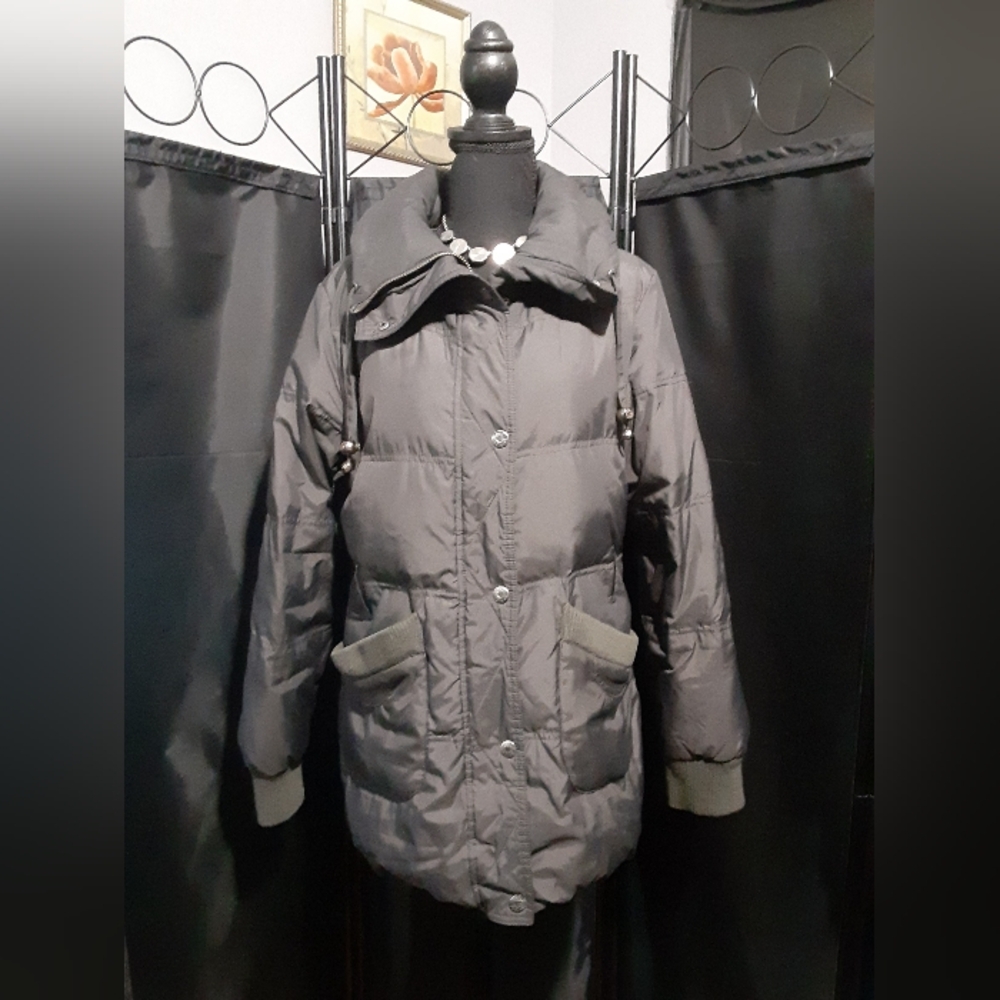 Betsey Johnson Women's Quilted Puffer Coat Zip Button Gray Size M Winter Cozy